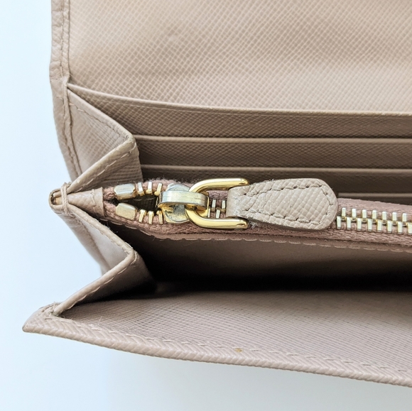 Prada wallet - Picture 15 of 15